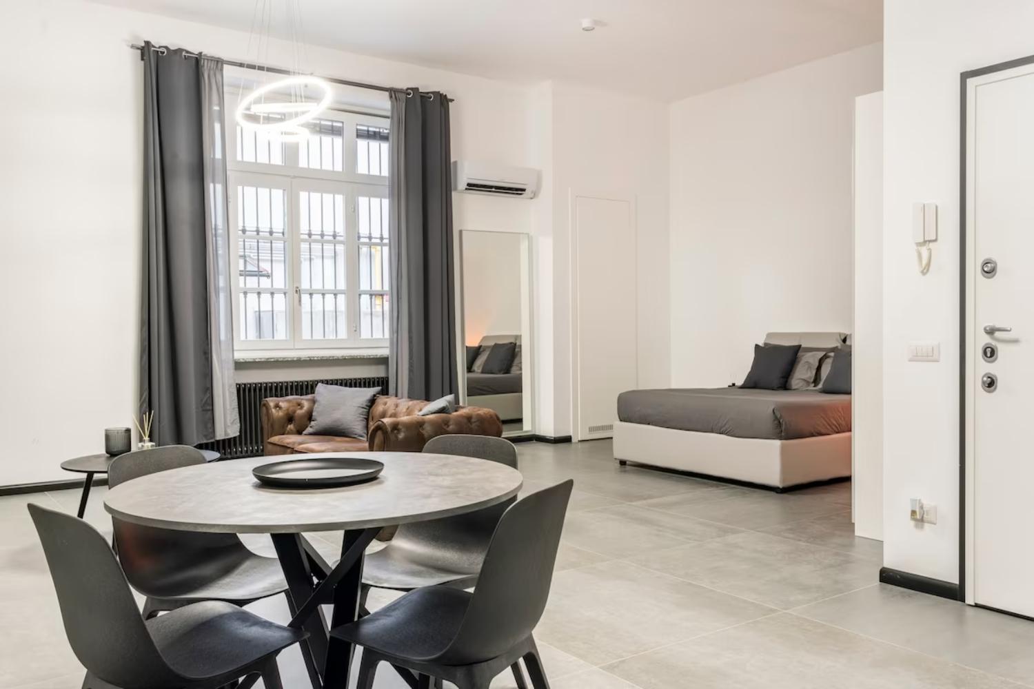 Diaz Novantuno - Luxury Apartments Como City Center Bagian luar foto